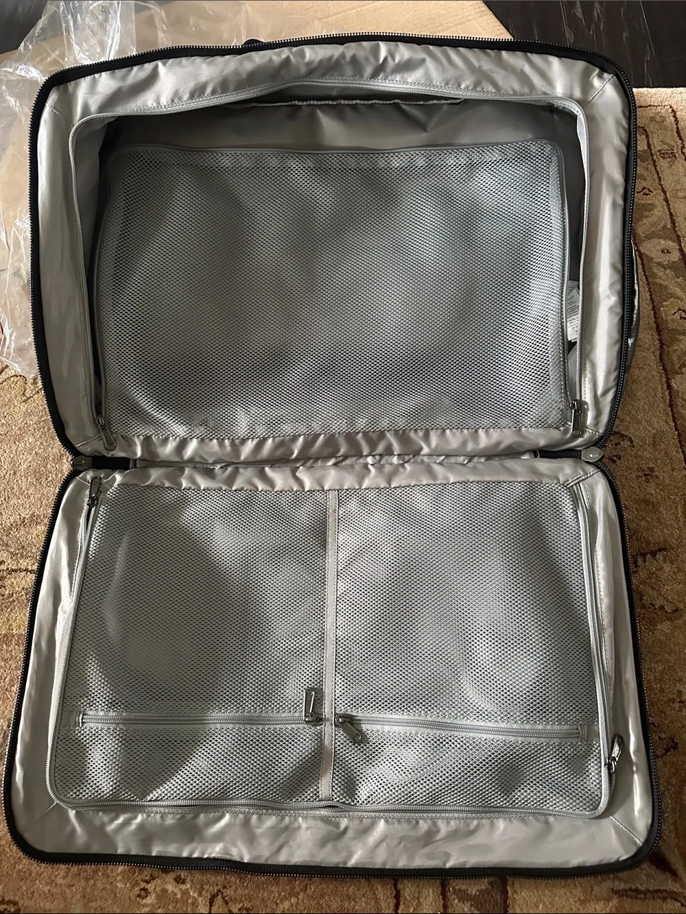 Patagonia Black Hole MLC 45L NWT
